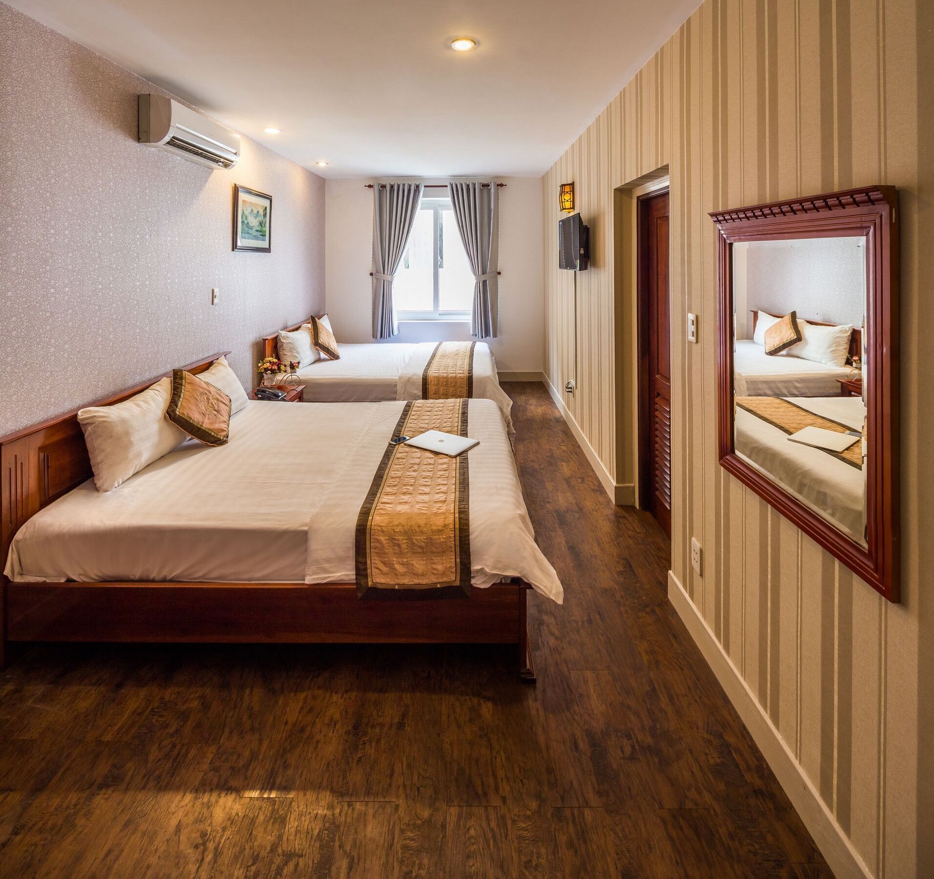 Khách sạn Secc 2 TP. Hồ Chí Minh
